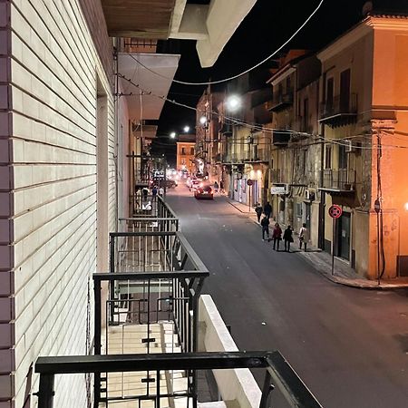 B&B Centrale Gela Kültér fotó